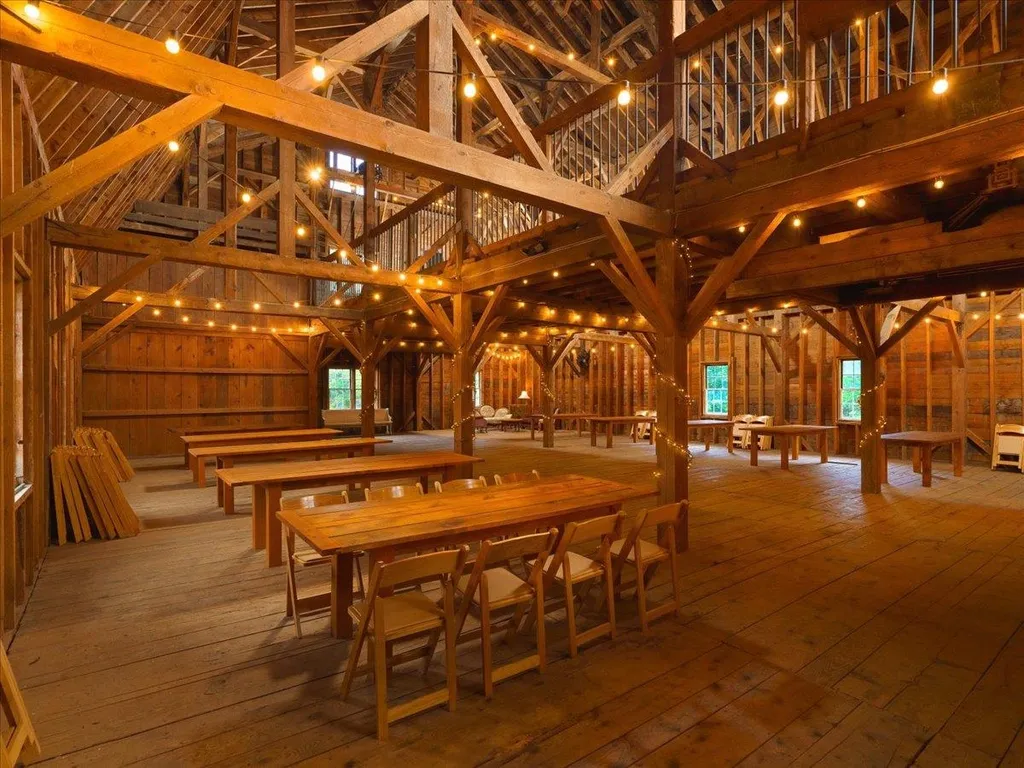 5250 West Woodstock Road Woodstock VT 05091