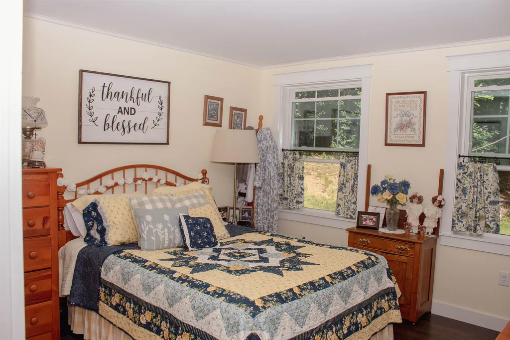 139 Lawndale Avenue Franklin NH 03235