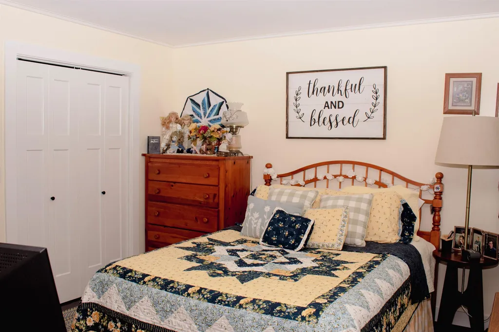 139 Lawndale Avenue Franklin NH 03235