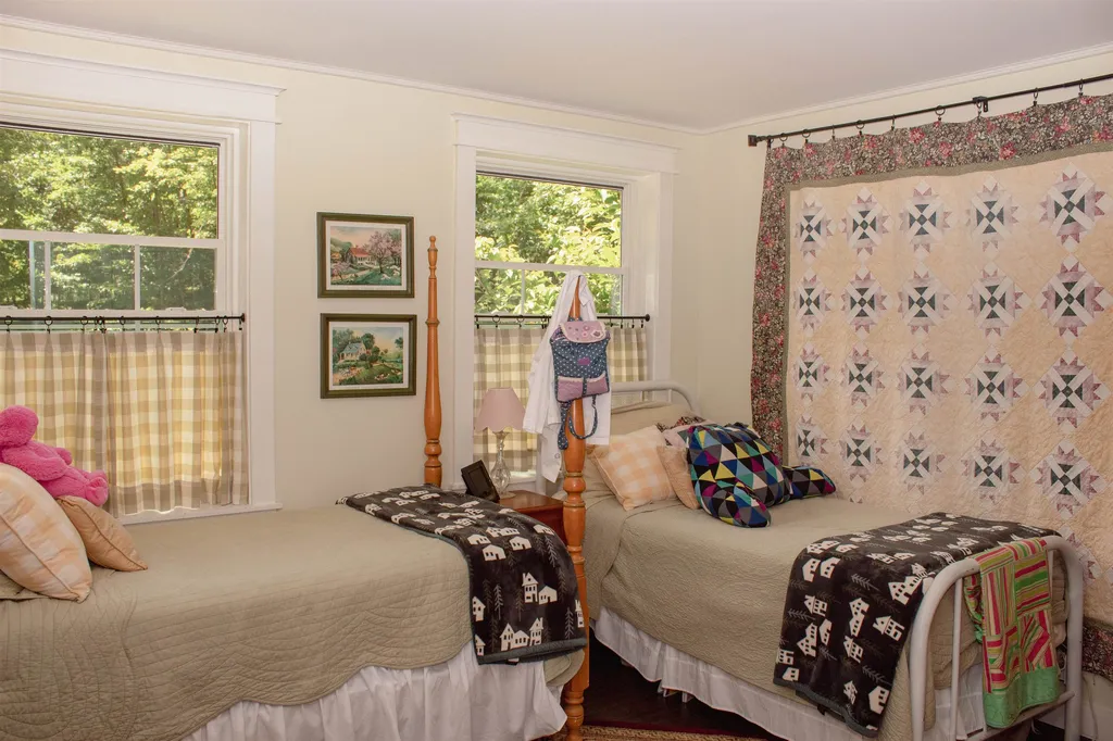 139 Lawndale Avenue Franklin NH 03235