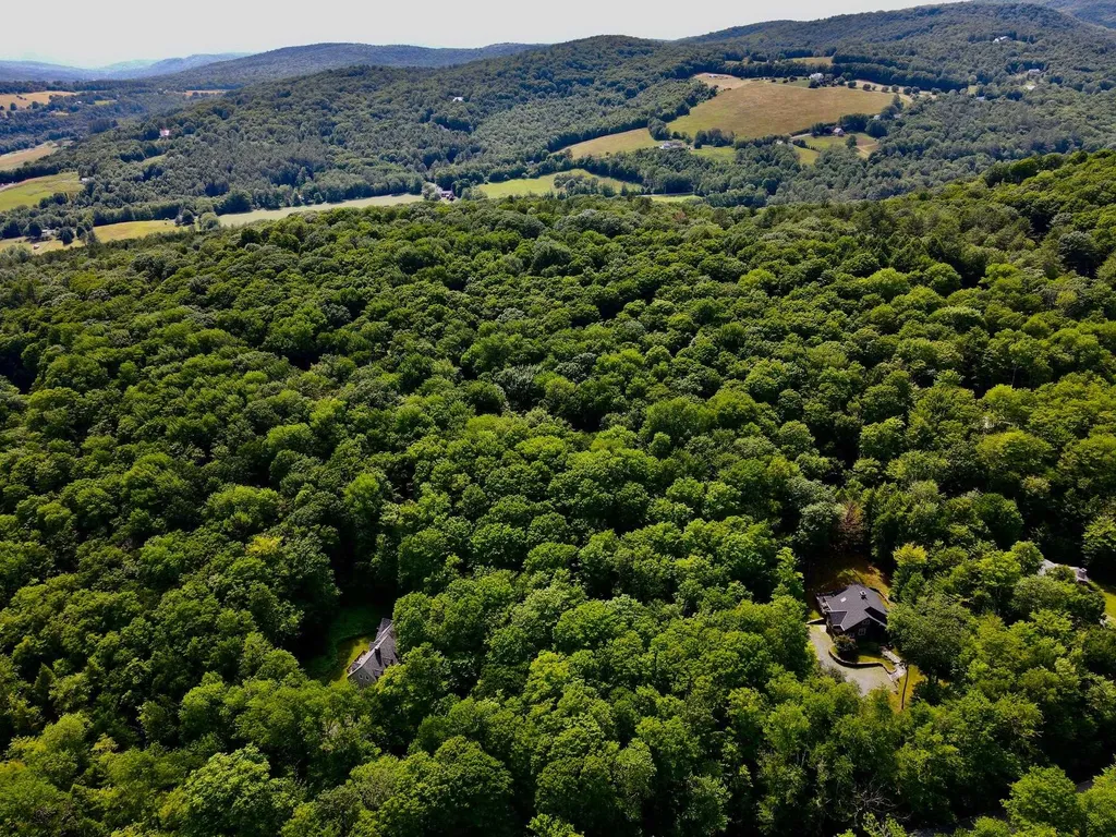 0 Willard Road Hartford VT 05059
