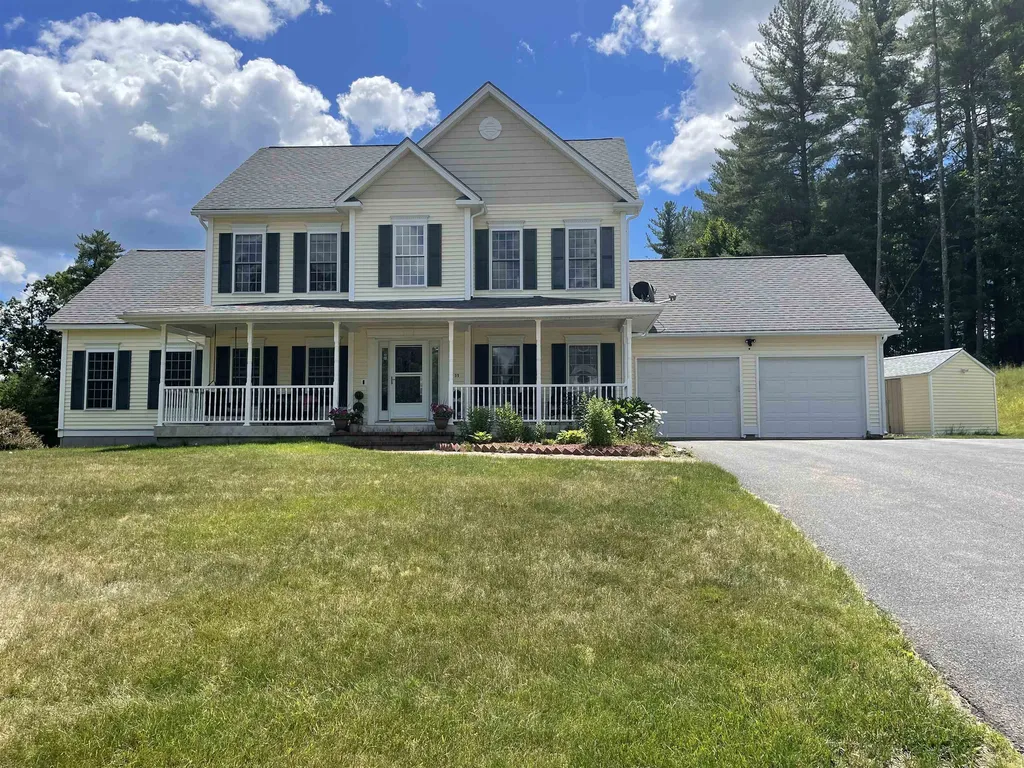 35 Summit Road Bedford NH 03110