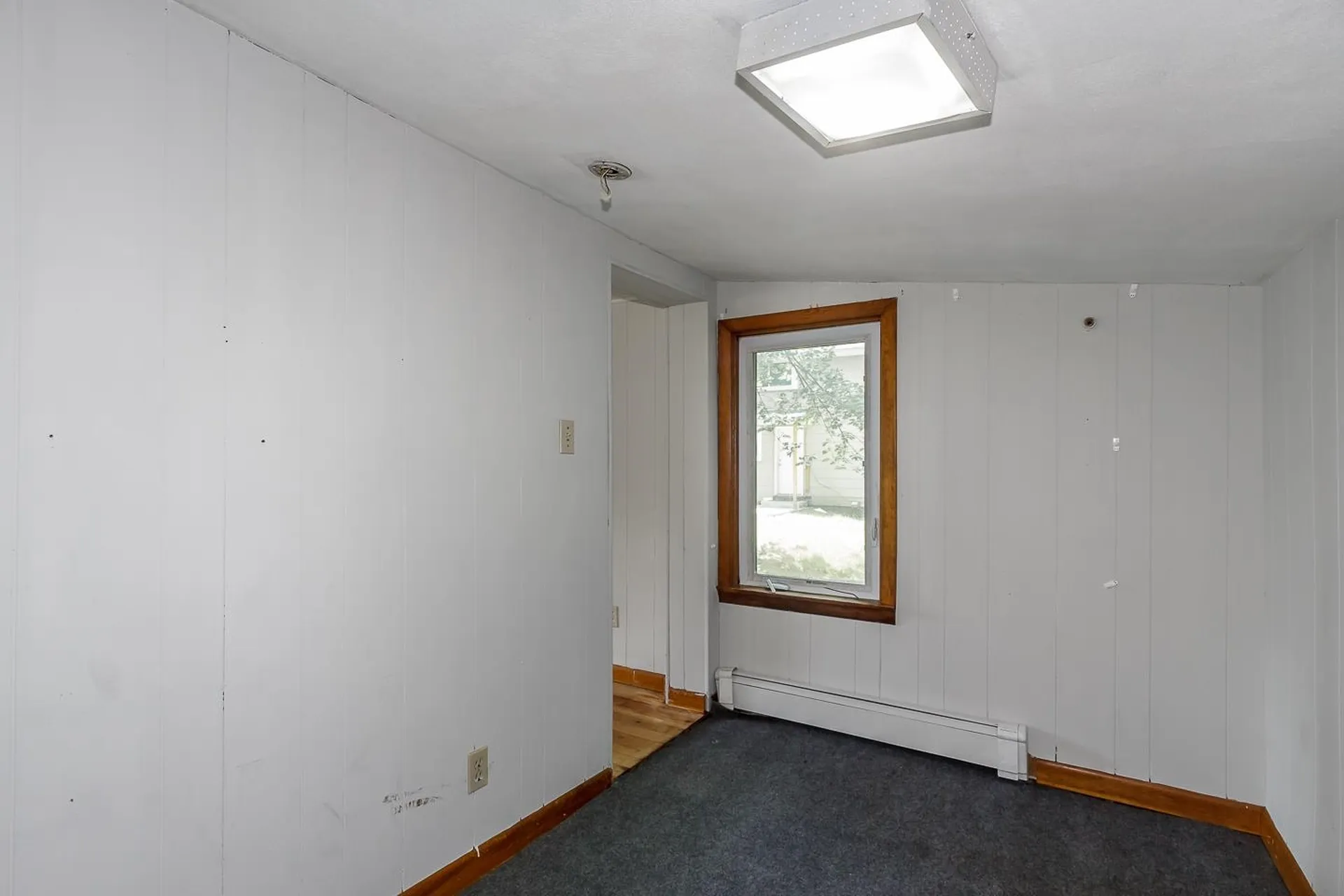 23 Park Avenue Claremont NH 03743