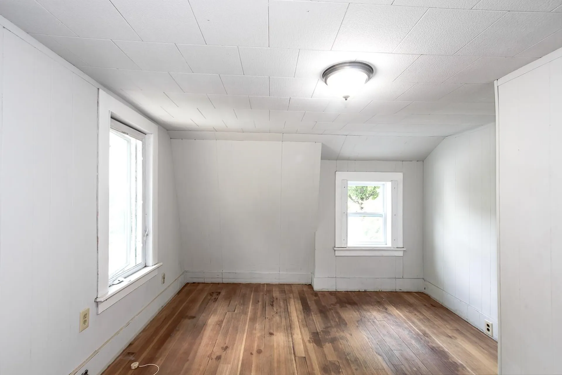 23 Park Avenue Claremont NH 03743