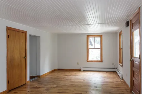 23 Park Avenue Claremont NH 03743