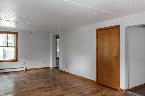 23 Park Avenue Claremont NH 03743