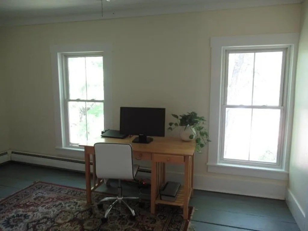 39 Bonnyvale Road Brattleboro VT 05301