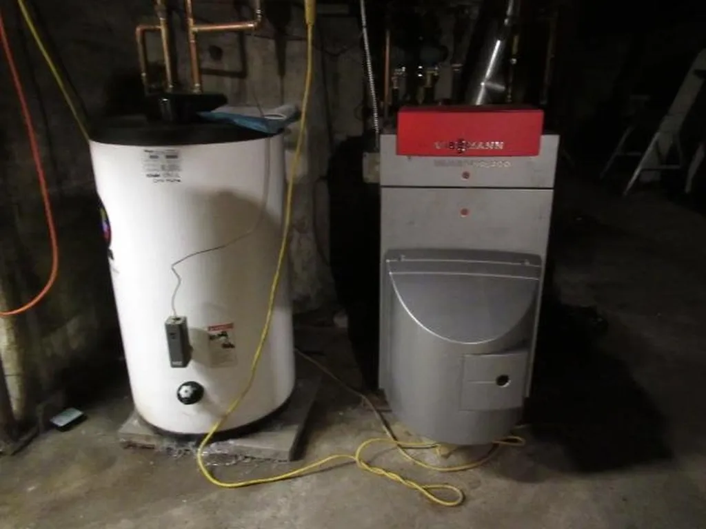 39 Bonnyvale Road Brattleboro VT 05301