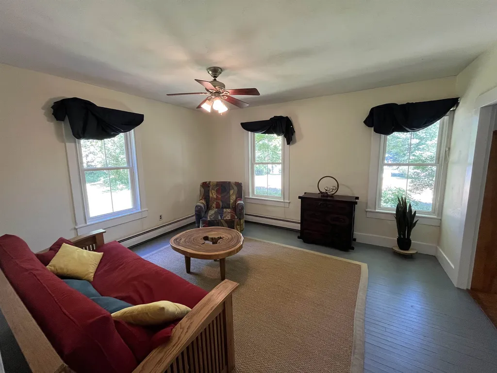 39 Bonnyvale Road Brattleboro VT 05301