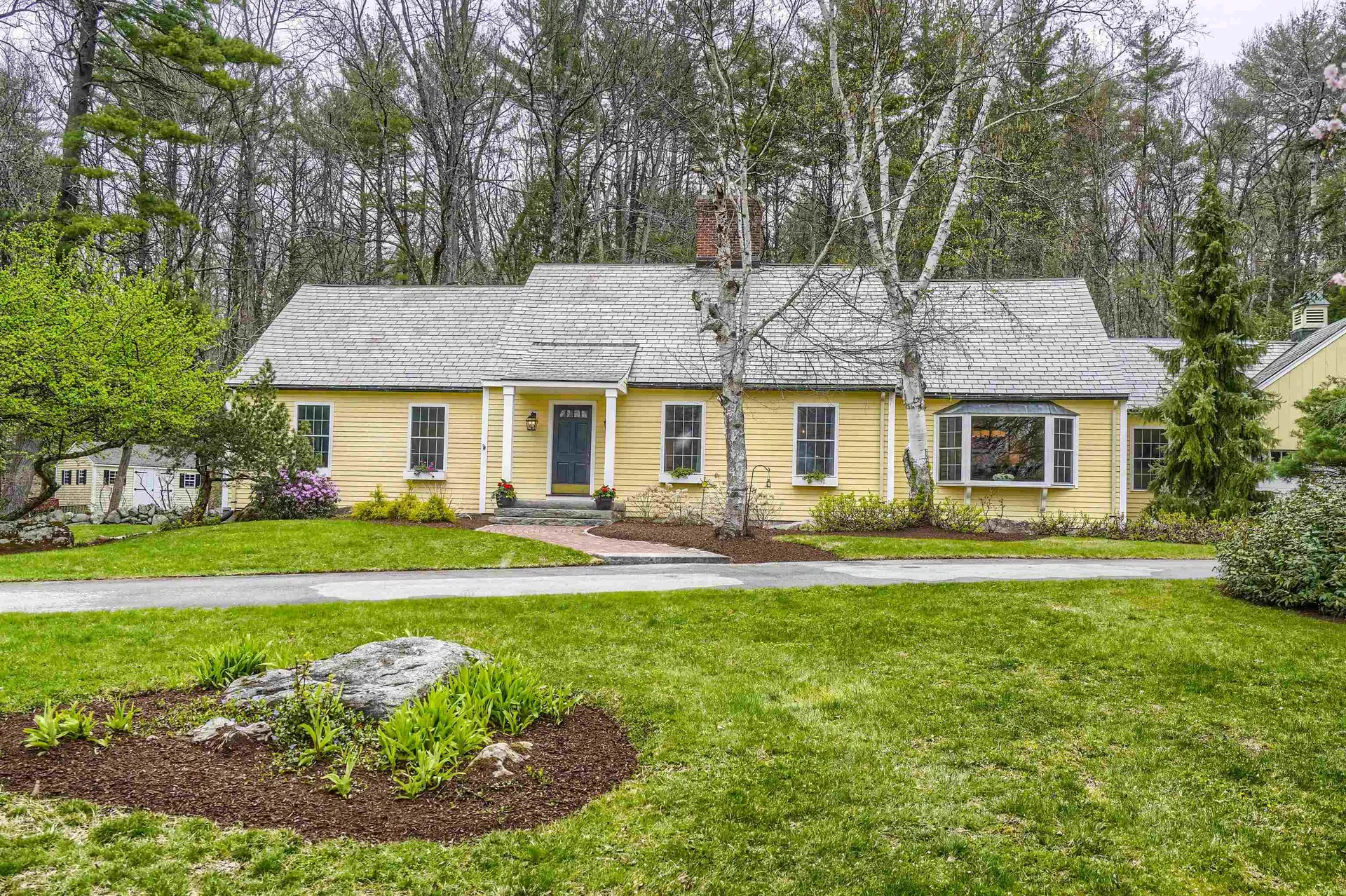 17 Storybrook Lane Amherst NH 03031