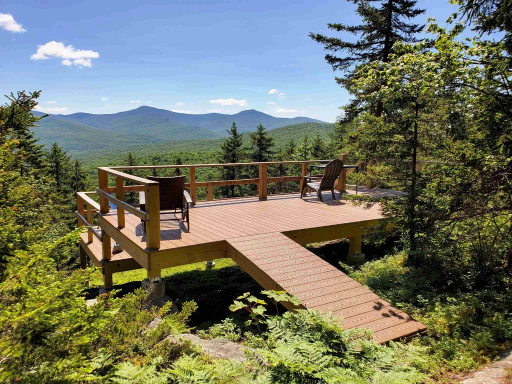 3410 Us Route 4 Mendon VT 05701