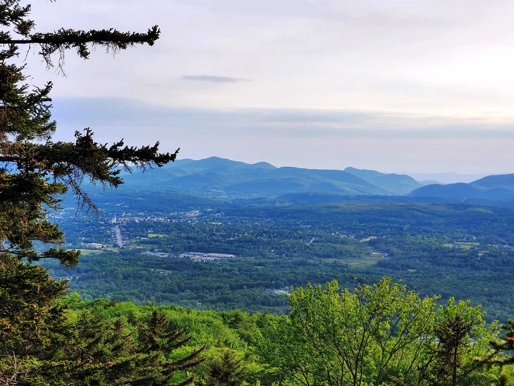 3410 Us Route 4 Mendon VT 05701