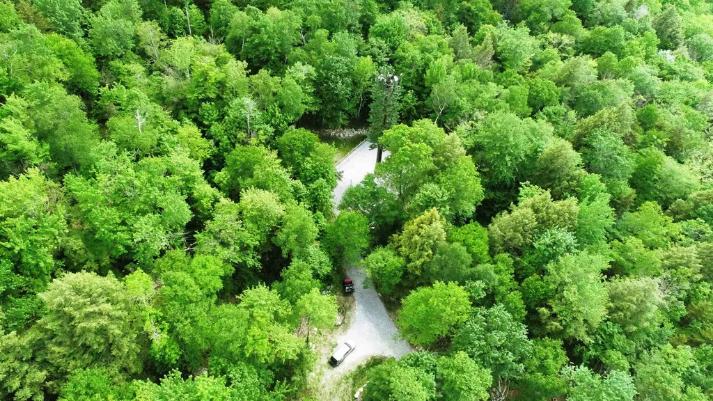 3410 Us Route 4 Mendon VT 05701