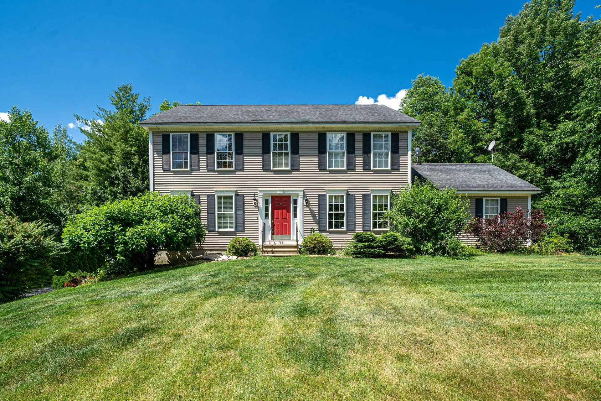 52 Durango Drive Goffstown NH 03045