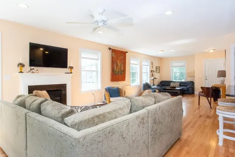 38 Cielo Drive Dover NH 03820
