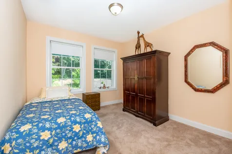 38 Cielo Drive Dover NH 03820