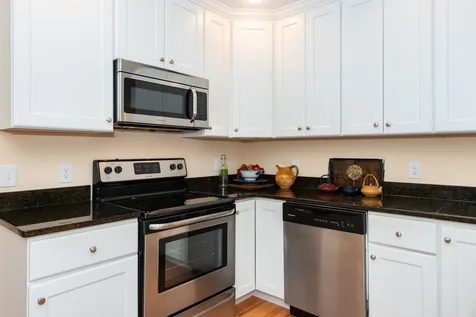 38 Cielo Drive Dover NH 03820