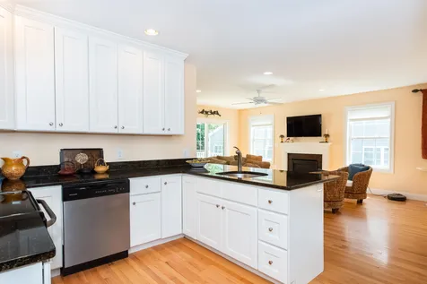 38 Cielo Drive Dover NH 03820
