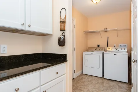 38 Cielo Drive Dover NH 03820