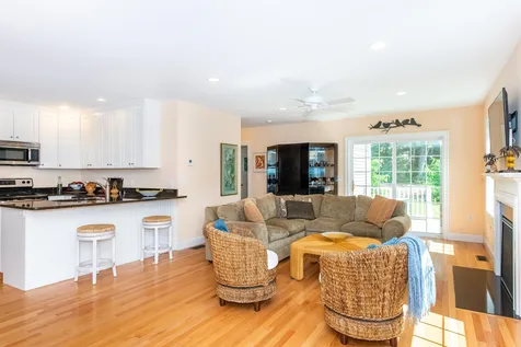 38 Cielo Drive Dover NH 03820