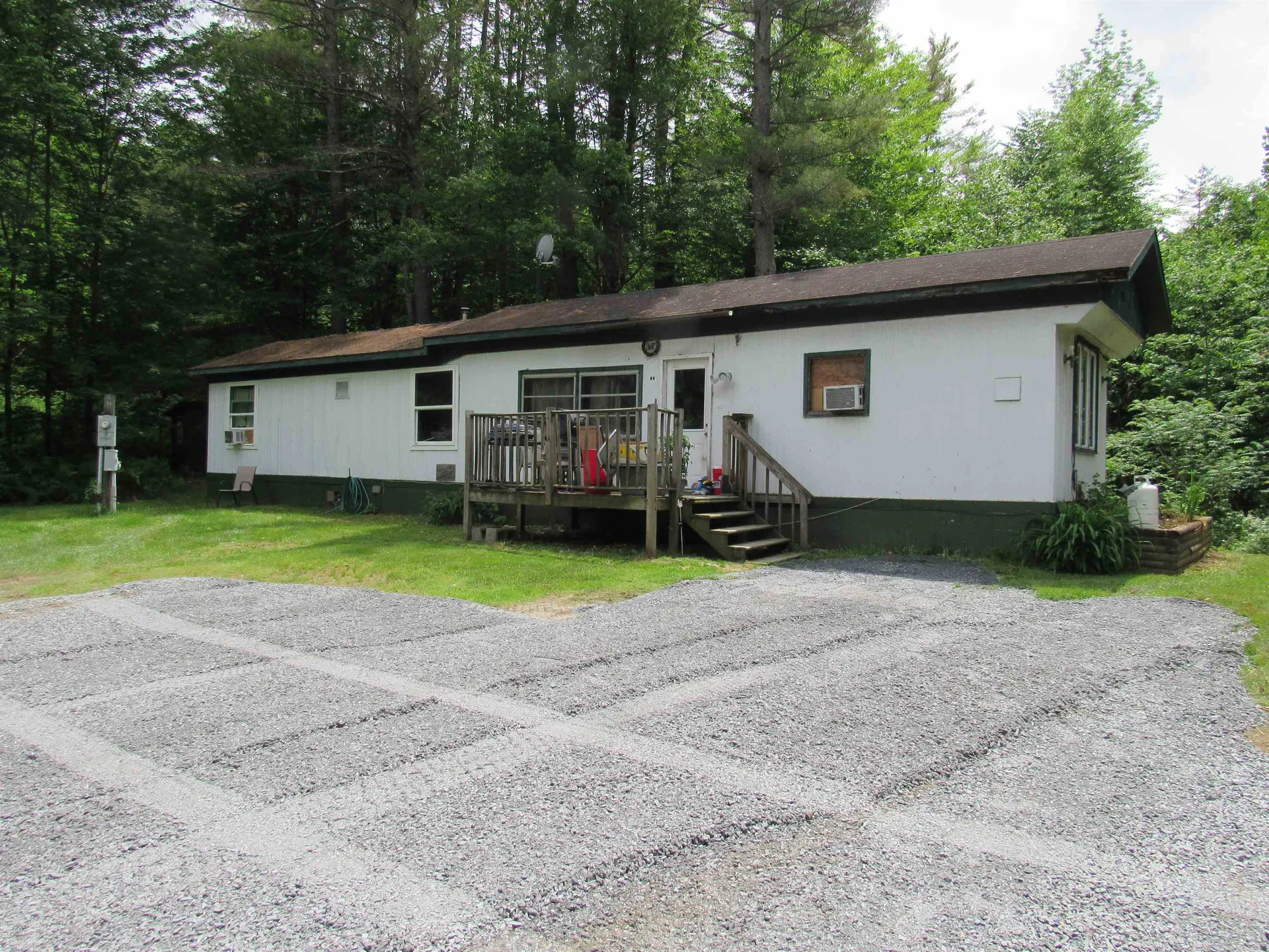 12 Windy Hill Claremont NH 03743