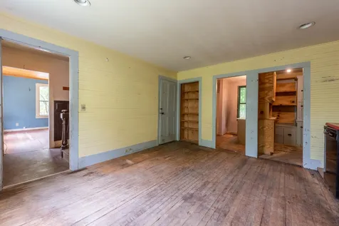 46 North Road Sunapee NH 03782