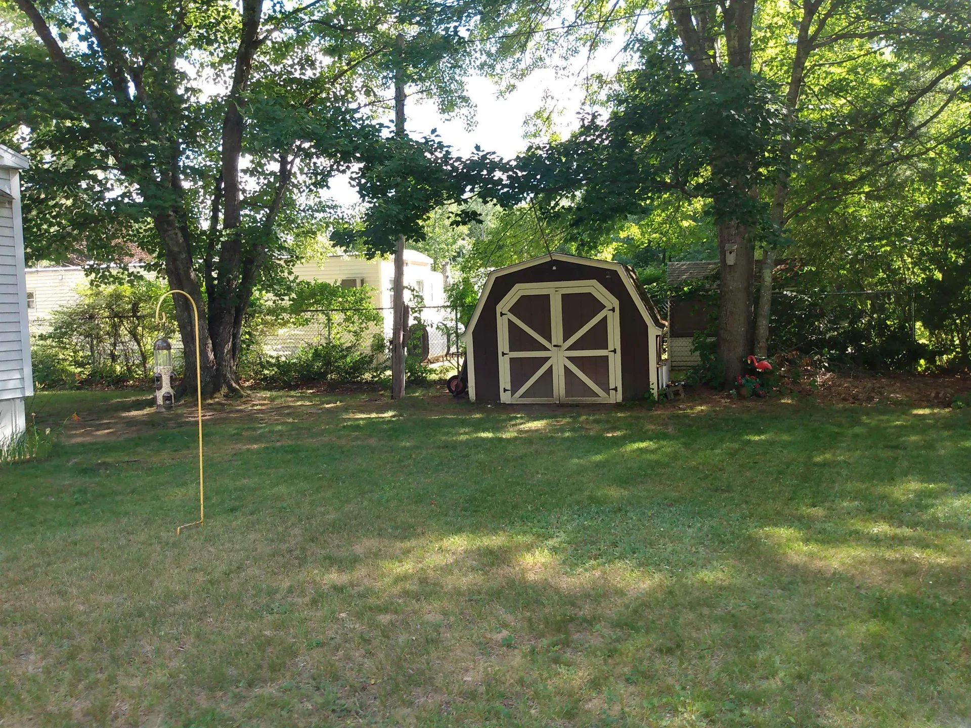 2 Agent Road Raymond NH 03077