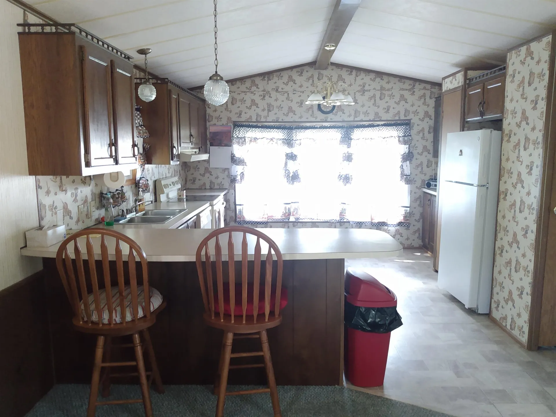 2 Agent Road Raymond NH 03077