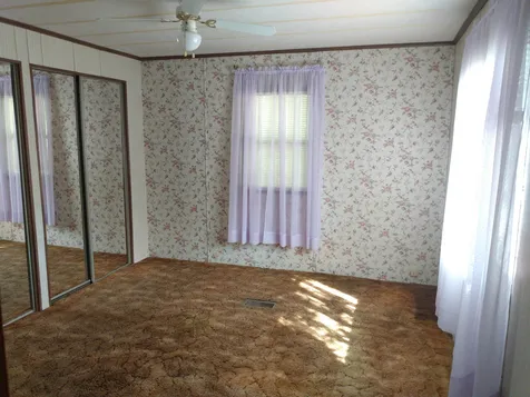 2 Agent Road Raymond NH 03077