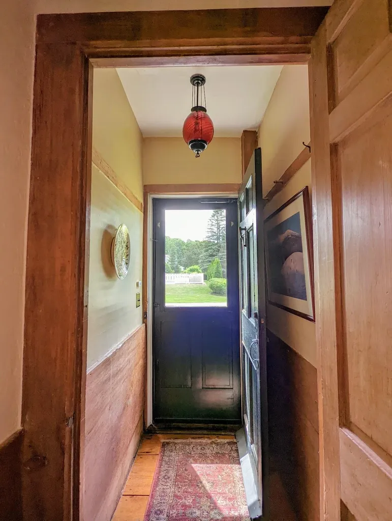 836 Jewett Road Hopkinton NH 03229