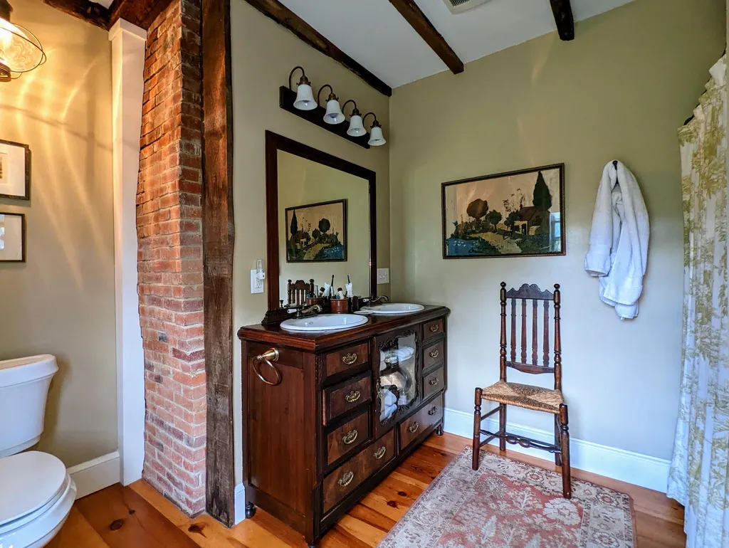 836 Jewett Road Hopkinton NH 03229