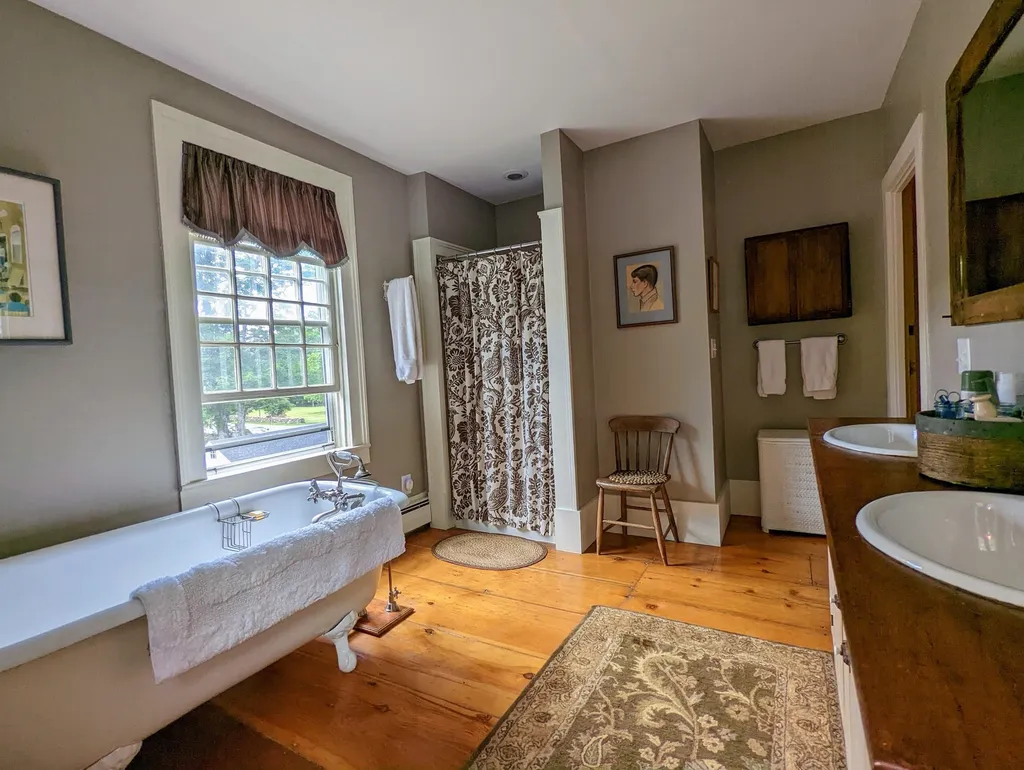 836 Jewett Road Hopkinton NH 03229