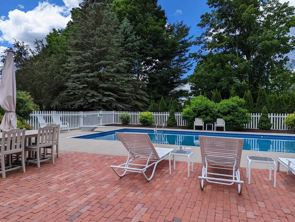 836 Jewett Road Hopkinton NH 03229