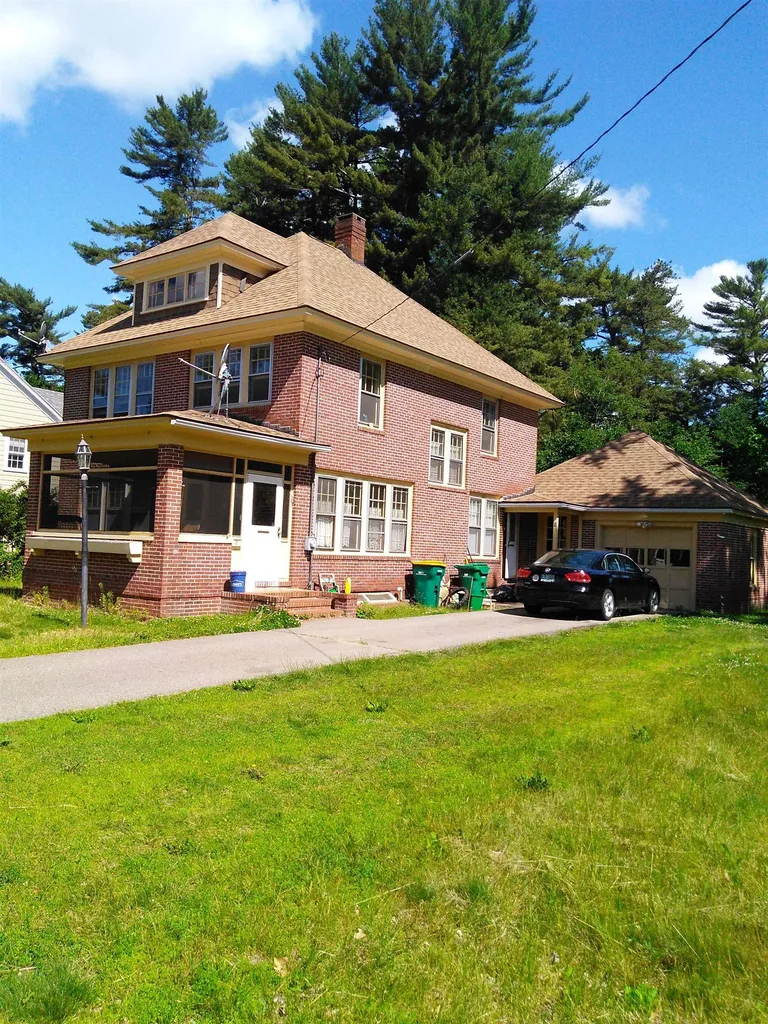 5 Broad Street Rochester NH 03867