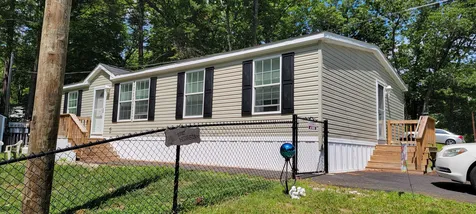 28 Fullam Circle Allenstown NH 03275