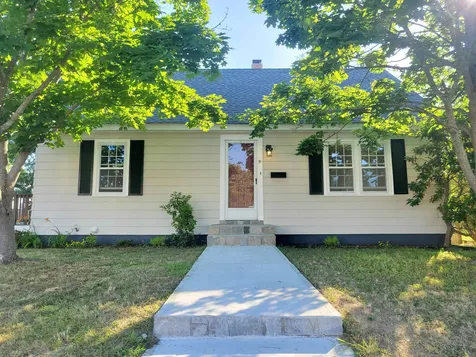 51 Lund Street Nashua NH 03060
