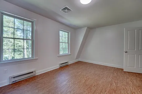 108 Mill Road North Hampton NH 03862