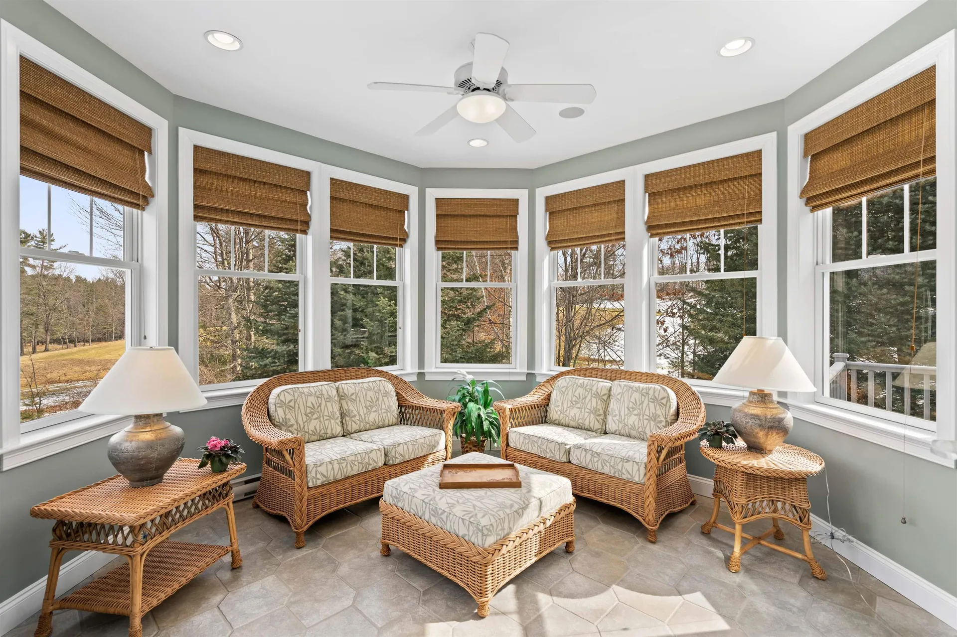 15 Freemans Way Hollis NH 03049