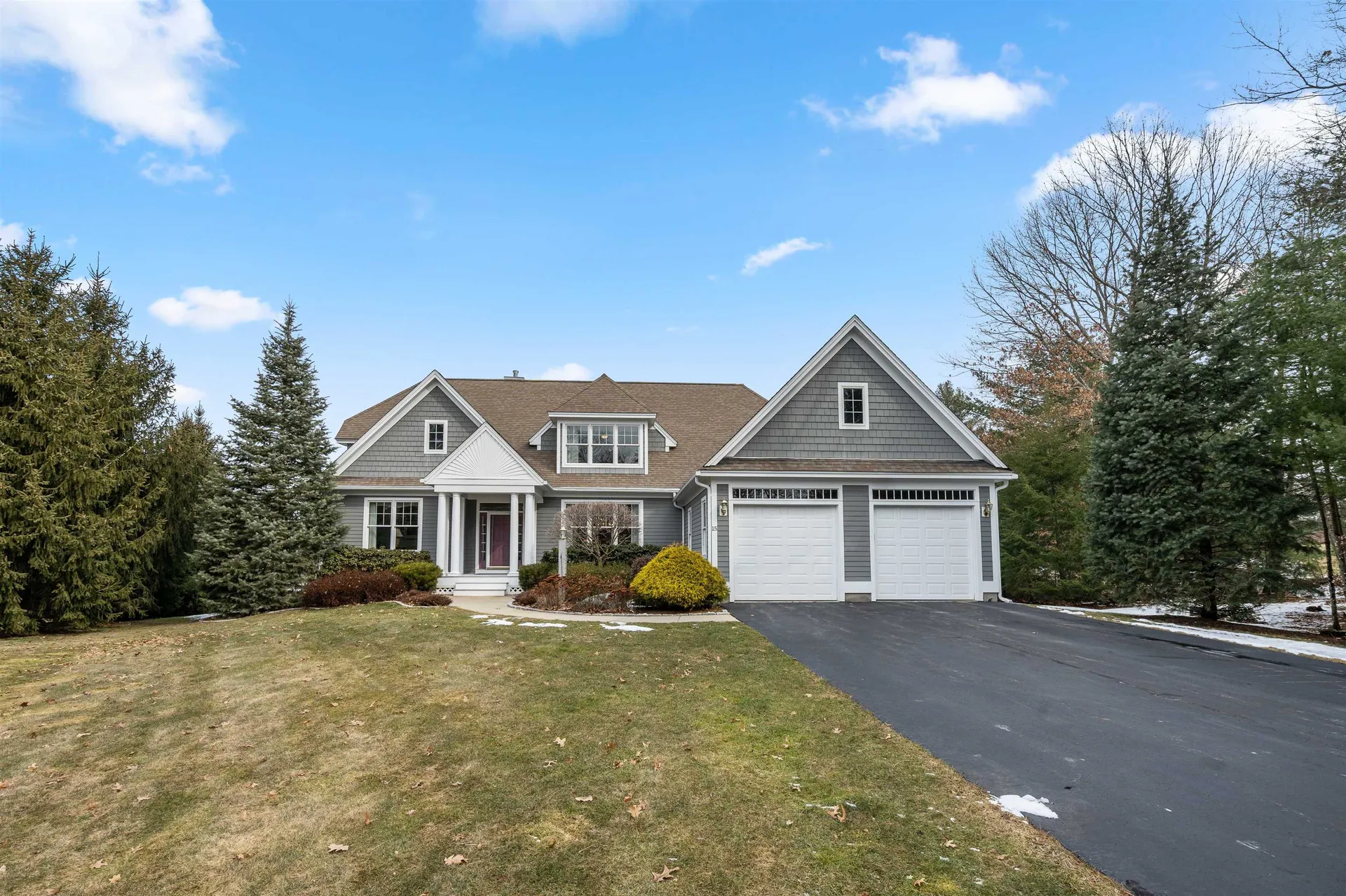 15 Freemans Way Hollis NH 03049