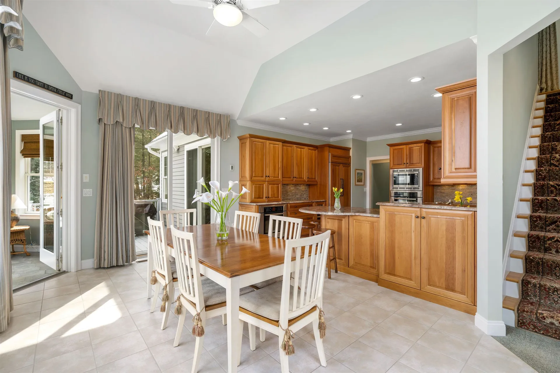 15 Freemans Way Hollis NH 03049