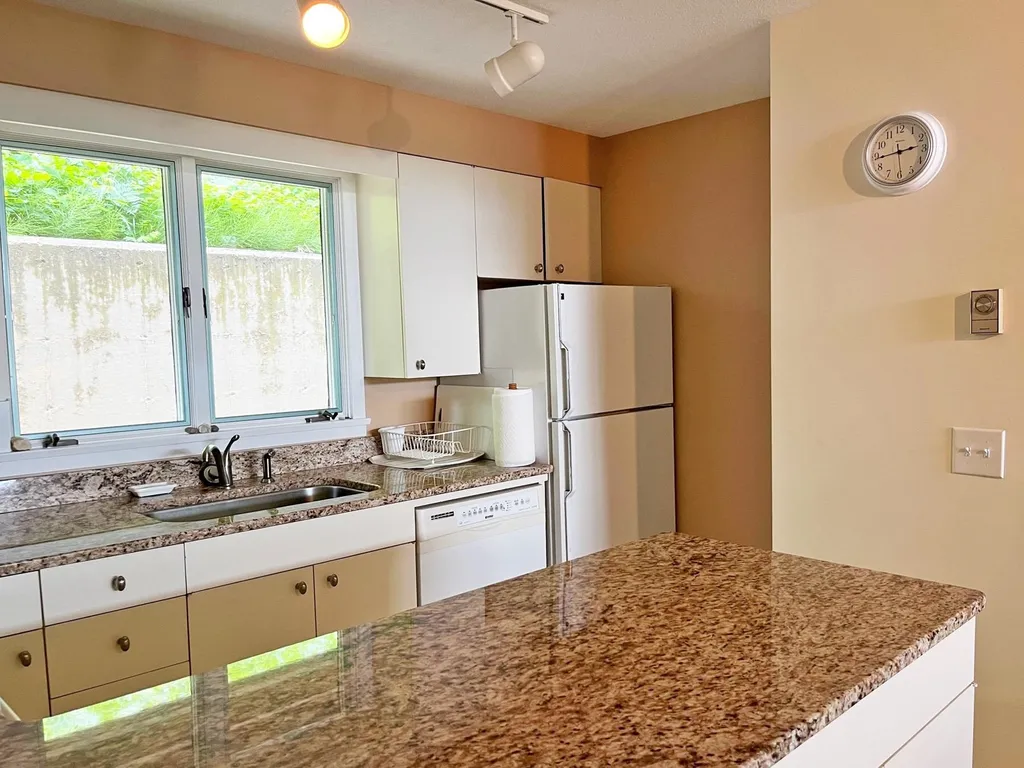 105 Forum Drive Warren VT 05674
