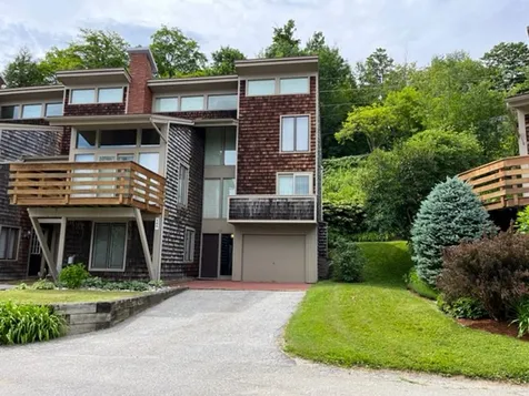 105 Forum Drive Warren VT 05674