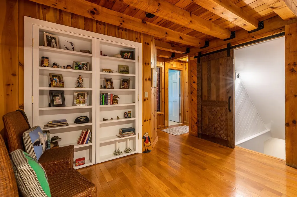 70 Flynn Hollow Road Sunderland VT 05250