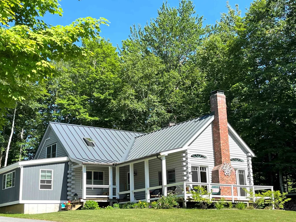 70 Flynn Hollow Road Sunderland VT 05250