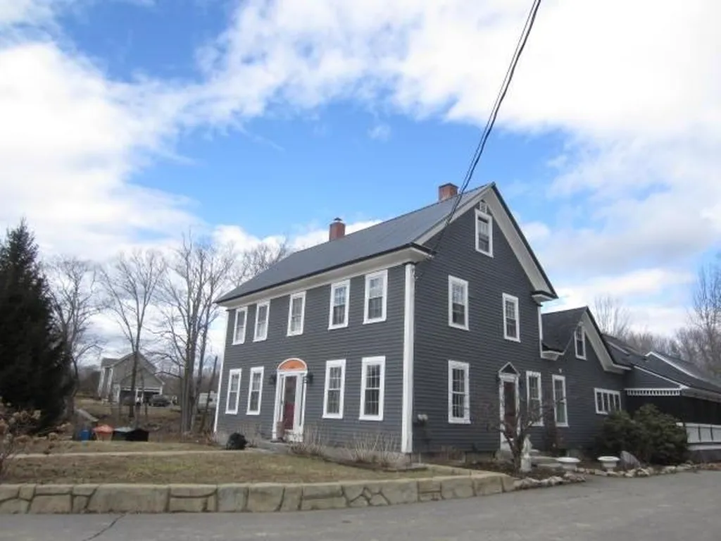 117 South Road Deerfield NH 03037