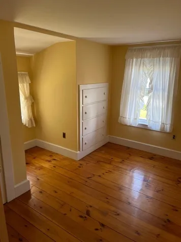 39 Country Hill Brattleboro VT 05301