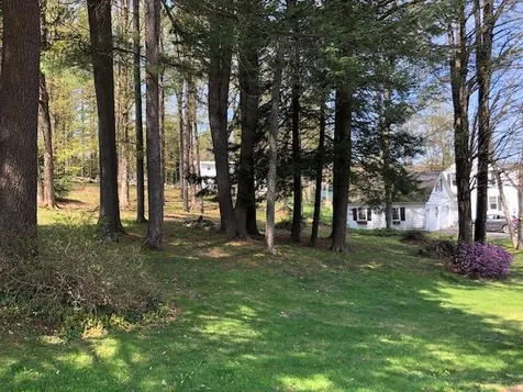 39 Country Hill Brattleboro VT 05301