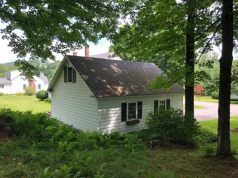 39 Country Hill Brattleboro VT 05301