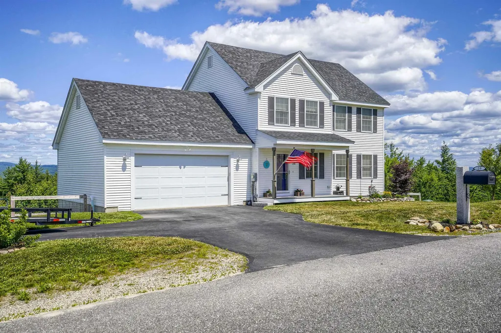 20 Hutchinson Lane New Boston NH 03070