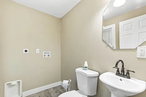 29 Tappan Street Farmington NH 03835